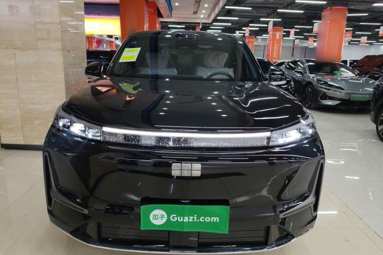 Used  Galaxy M9 2025 Model 230km Two-Wheel-Drive Exploration Edition
