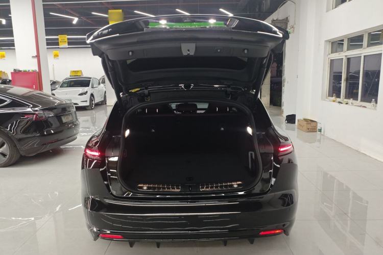 Used Nio ET5T 2025 75 kWh Touring
