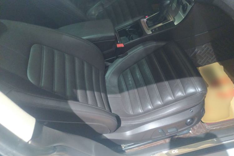 Used Volkswagen FAW-Volkswagen CC 2016 1.8TSI Luxury Model
