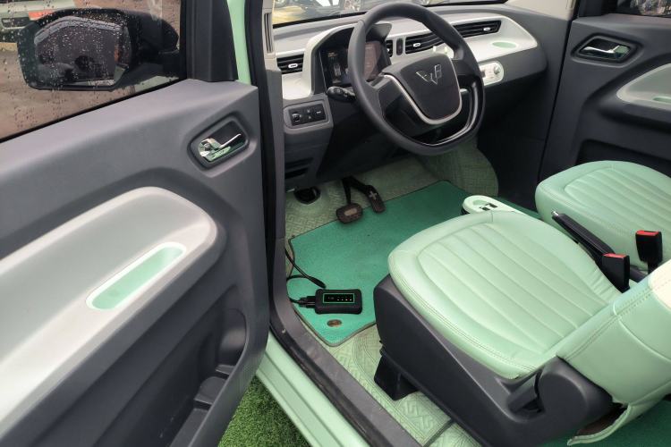 Used Wuling Hongguang MINIEV 2022 Macaron Premium Model – Lithium Iron Phosphate