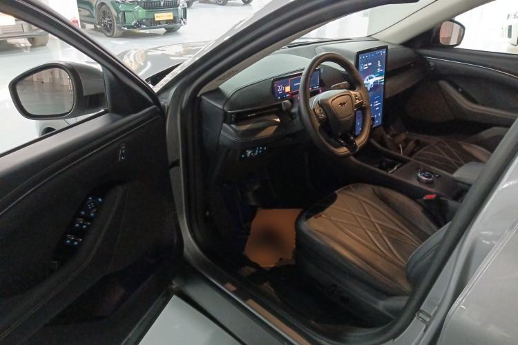 Used Ford Mustang Mach-E 2021 Leap Edition Rear-Drive Version (Standard Range)