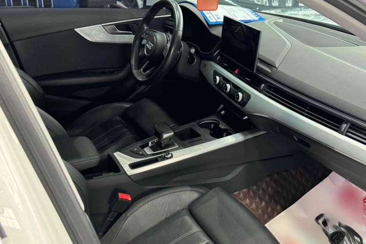 Used Audi A4L 2022 40 TFSI Fashion Dynamic Model
