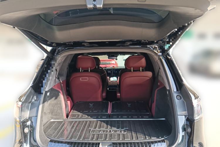 Used Hima AITO M8 2025 Extended-Range Ultra Version 53.4 kWh 6-Seater Edition
