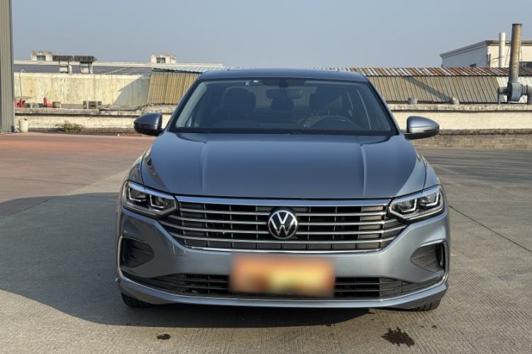 Used Volkswagen Lavida 2023 1.5L Automatic Full-Comfort Edition
