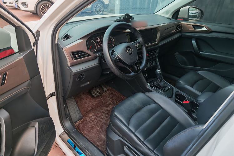 Used Volkswagen Tharu 2019 280TSI Two-Wheel Drive Luxury Version China VI Standard
