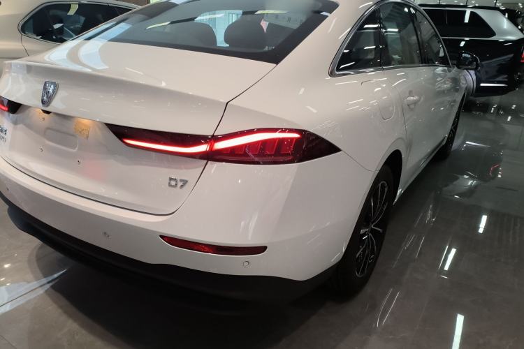 Used Roewe D7 2025 DMH 125km World Champion Edition
