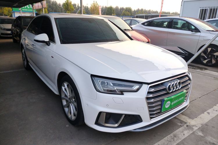 Used Audi A4L 2019 40 TFSI Fashion Edition China VI Emission Standard
