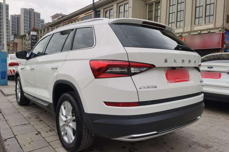 Used Skoda Kodiaq 2019 Facelifted TSI330 5-Seater Two-Wheel-Drive Luxury Enjoyment Edition China VI Standard
