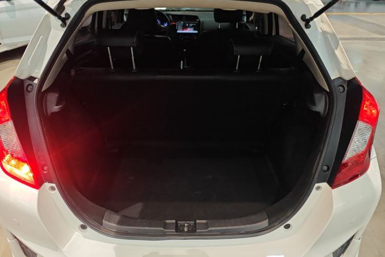 Used Honda Fit 2016 1.5L LXS CVT Comfort Sunroof Version
