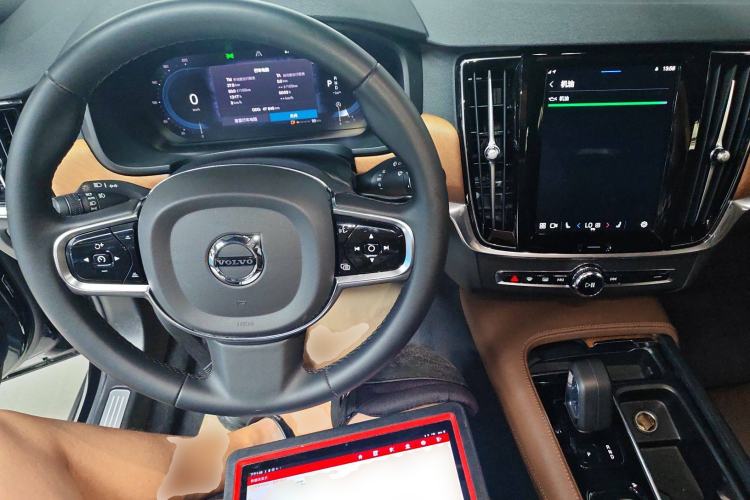 Used Volvo S90 2023 B5 Zhiyi Luxury Edition