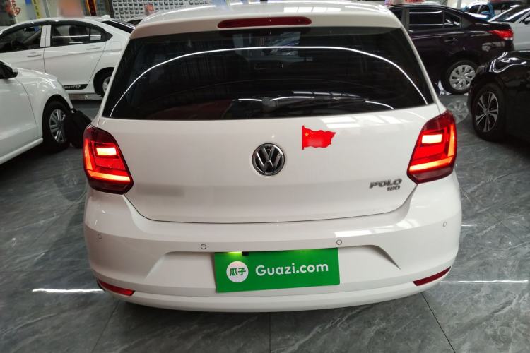 Used Volkswagen Polo 2016 1.6L Automatic Comfort Model
