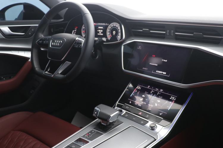 Used Audi A7L 2024 45 TFSI quattro S-line Black Warrior Edition
