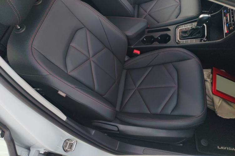 Used Volkswagen Lavida 2024 300TSI DSG Starry Sky Leading Edition
