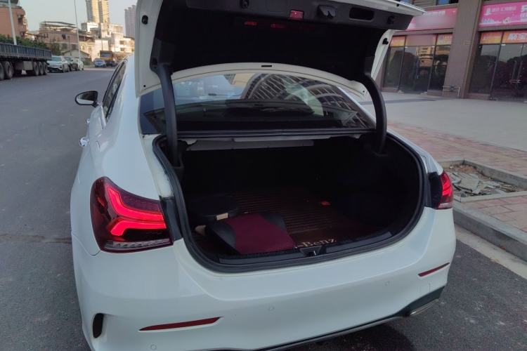 Used Mercedes-Benz A-Class 2019 A 200 L Sport Sedan First Edition Special Edition
