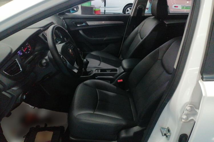 Used Roewe 360 2018 PLUS 1.5L Manual Luxury Edition
