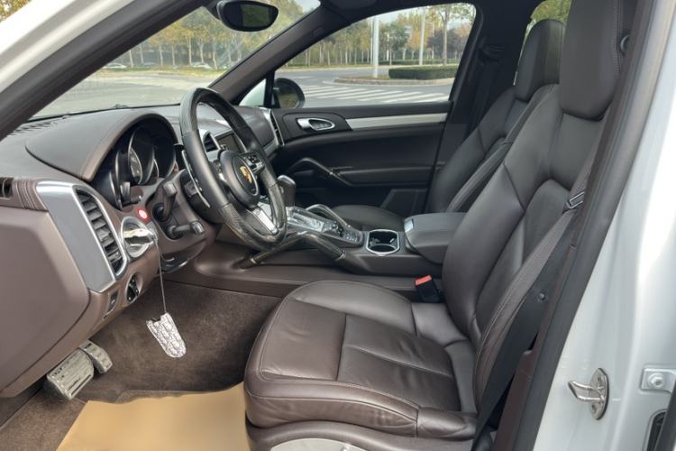 Used Porsche Cayenne 2011 Cayenne S 4.8L
