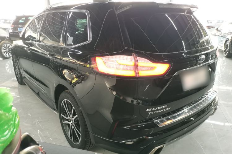 Used Ford Edge 2020 EcoBoost 245 Two-Wheel Drive Titanium 7-Seater
