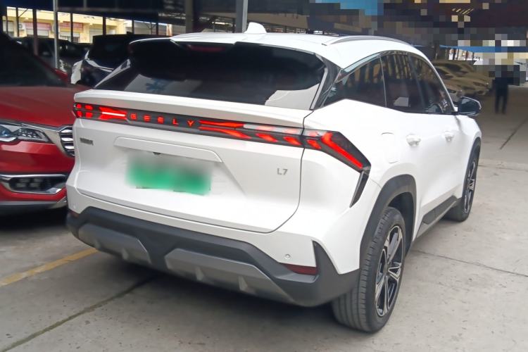 Used Geely Galaxy L7 2024 1.5T 115 km PLUS Dragon Edition
