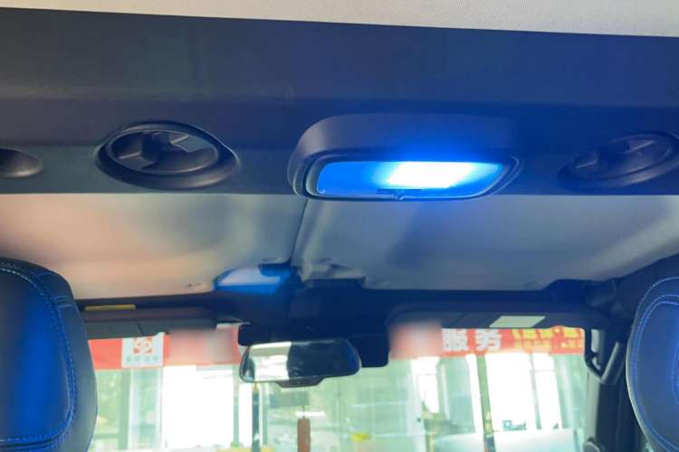 Used Beijing Auto BJ40 2018 PLUS 2.3T Automatic Four-Wheel Drive Flagship Version China V Emission Standard
