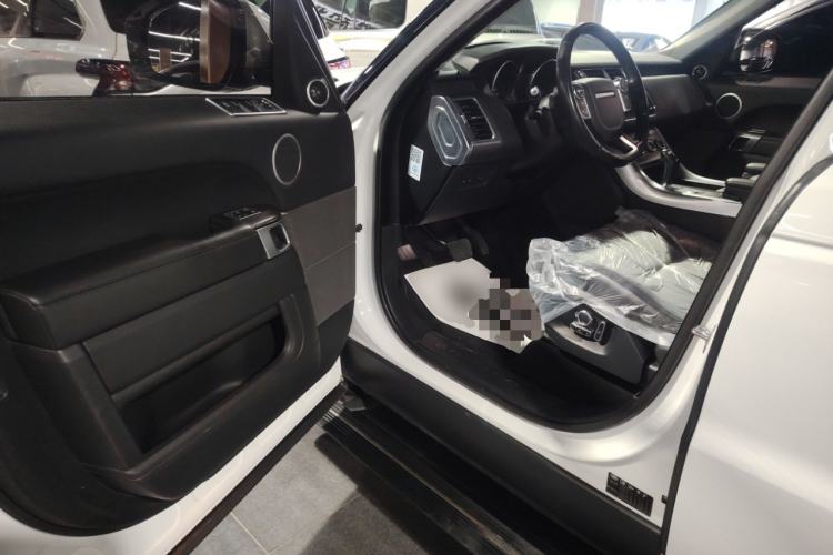 Used Land Rover Range Rover Sport 2016 3.0 SC V6 SE
