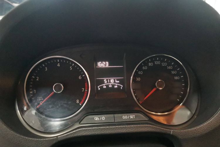 Used Volkswagen Polo 2016 1.6L Automatic Comfort Model
