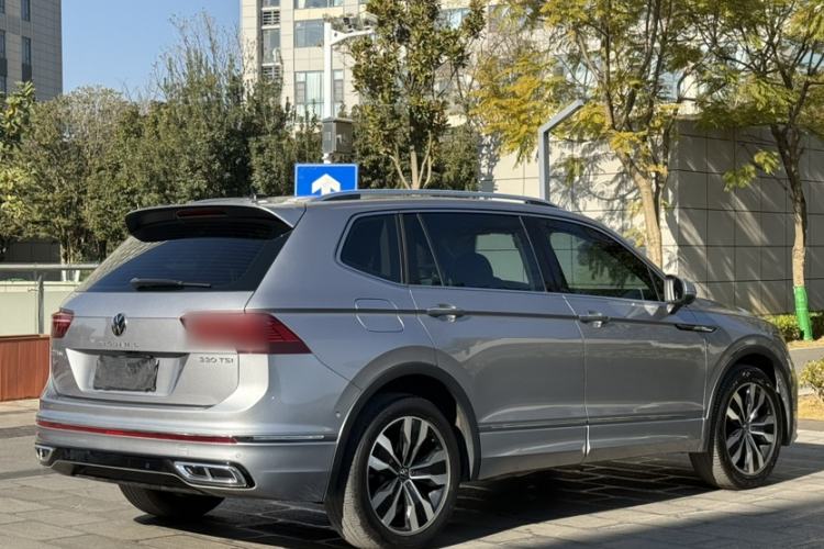 Used Volkswagen Tiguan L 2022 330TSI Automatic Two-Wheel Drive R-Line Enhanced Edition