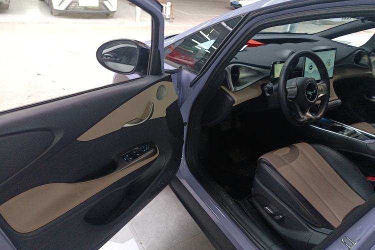 Used BYD Dolphin 2023 420 km Free Version
