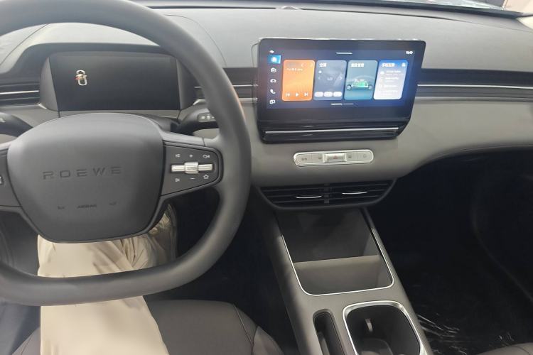 Used Roewe D6 2025 450 km Premium Edition
