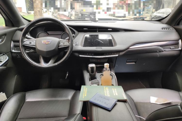 Used Cadillac XT4 2018 28T Two-Wheel Drive Tech Version