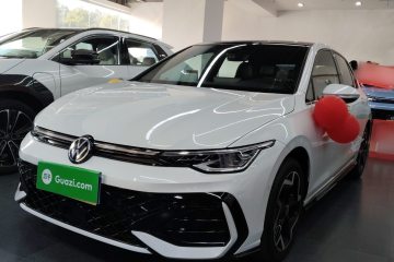 Used Volkswagen Golf 2025 300TSI R-Line