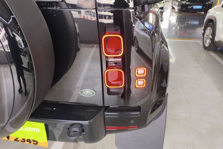 Used Land Rover Defender 2023 Facelift 110 3.0T P400 X-DYNAMIC HSE