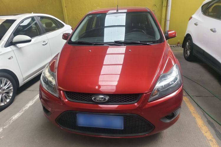 Used Ford Focus 2013 Hatchback Classic 1.8L Automatic Base Model
