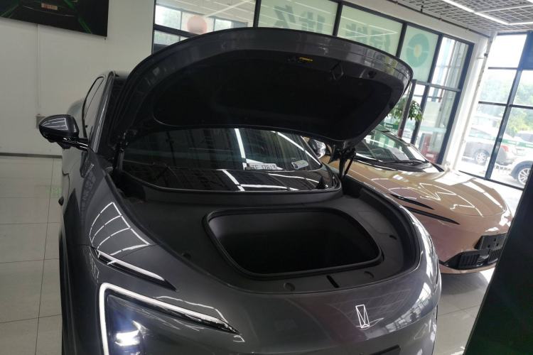 Used  07 2024 Pro+ All-Electric Version
