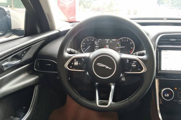 Used Jaguar XEL 2020 2.0T 200 PS S Advanced Elegance Edition
