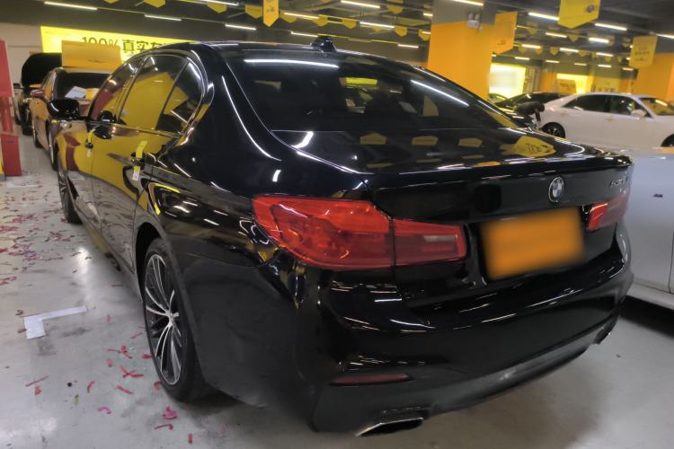 Used BMW 5 Series 2019 Facelifted 530Li Leading Edition M Sport Package