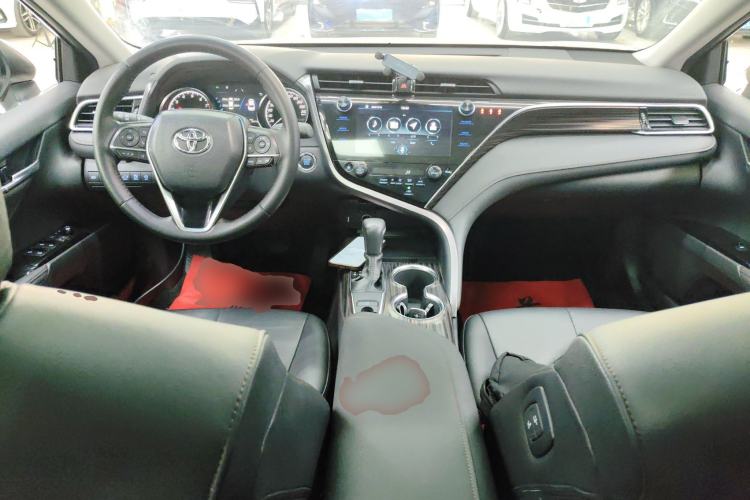 Used Toyota Camry 2019 2.0G Luxury Edition China VI Standard
