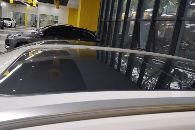 Used  L7 2025 EM-i 115km Exploration+ Edition