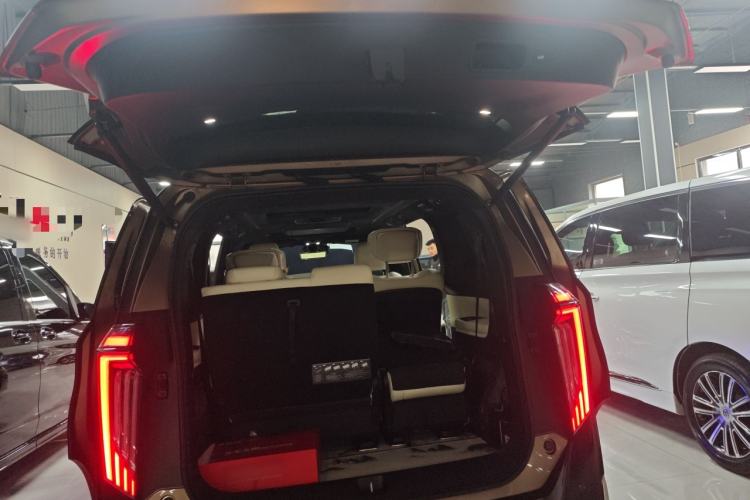 Used GAC Trumpchi M8 2023 Zongshi Series Dual-Motor YuZun Edition