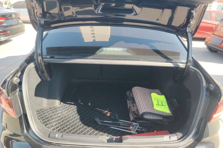 Used Volkswagen Lavida 2024 300TSI DSG Full-Comfort Edition