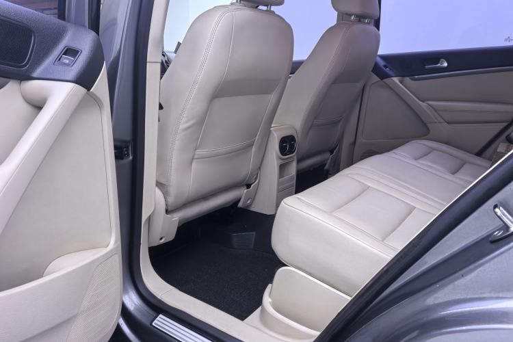 Used Volkswagen Tiguan L 2015 1.8TSI Automatic Two-Wheel Drive Comfort Edition