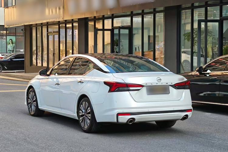 Used Nissan Teana 2022 2.0L XL-TLS Enjoyment Edition
