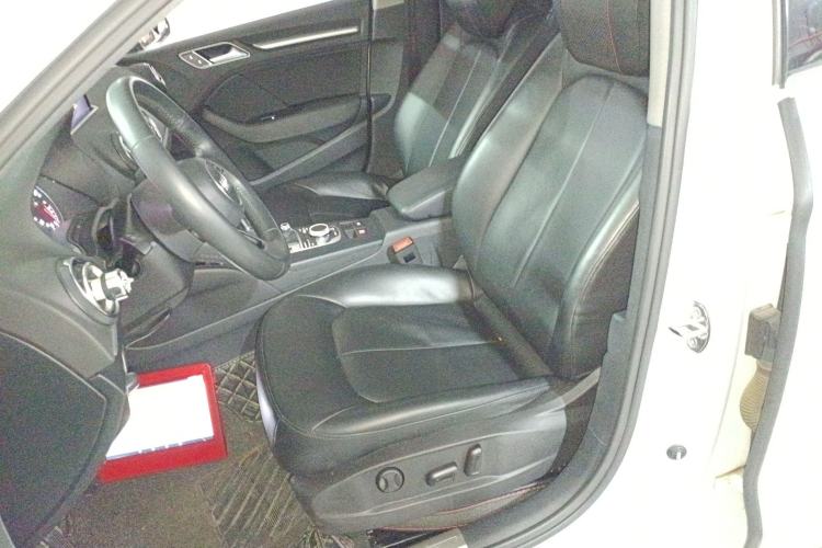 Used Audi A3 2019 Limousine 35 TFSI Ambition China V
