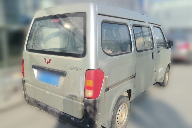 Used Wuling Zhiguang 2013 1.0L Practical Version