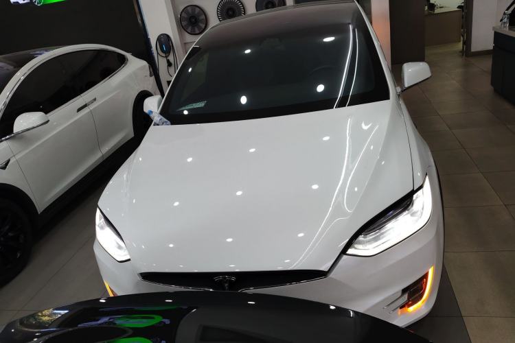 Used Tesla Model X 2019 Long-Range Version
