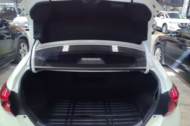 Used Toyota Levin 2016 Dual-Engine 1.8H GS-L E-CVT Leading Edition