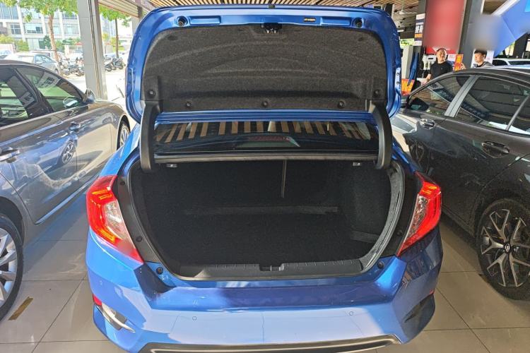 Used Honda Civic 2016 220TURBO CVT Prestige Edition
