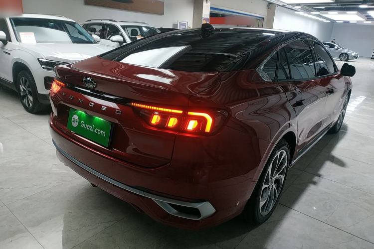 Used Ford Mondeo 2025 2.0T EcoBoost Ultimate Edition
