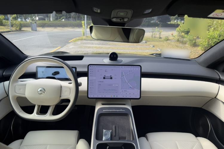 Used Nio ET5T 2025 75 kWh Touring
