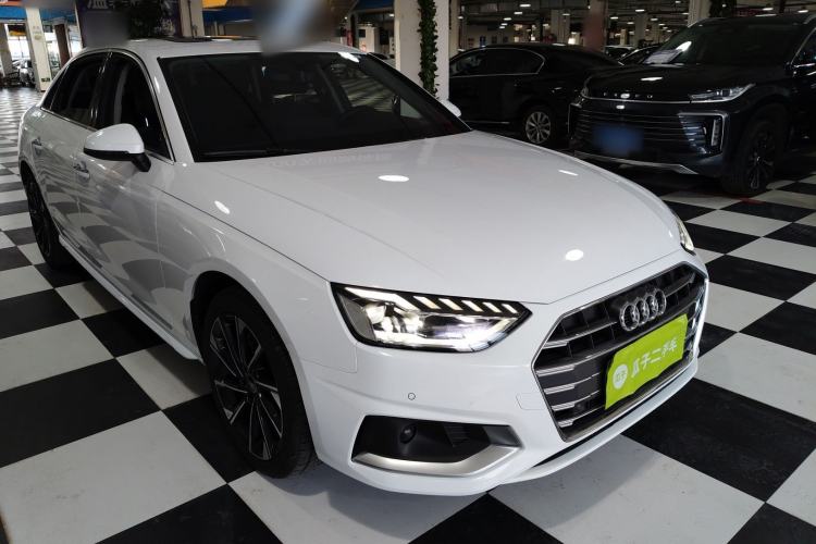 Used Audi A4L 2022 40 TFSI Stylish and Elegant Edition
