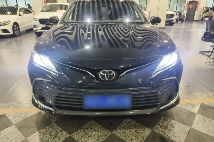 Used Toyota Camry 2022 2.0GVP Premier Edition
